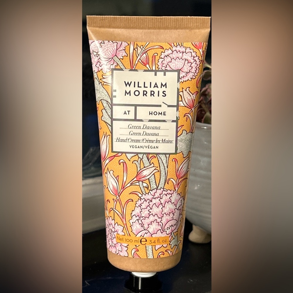 William Morris At Home Green Davana Hand Cream - Pink & Gold